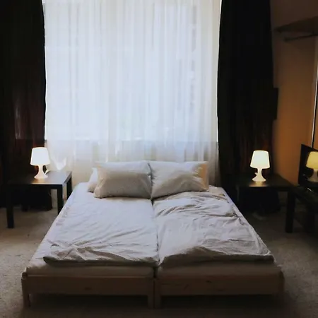 Hostel 3citygo - Pokoje Portowa Przystan - Zeromskiego 4 *